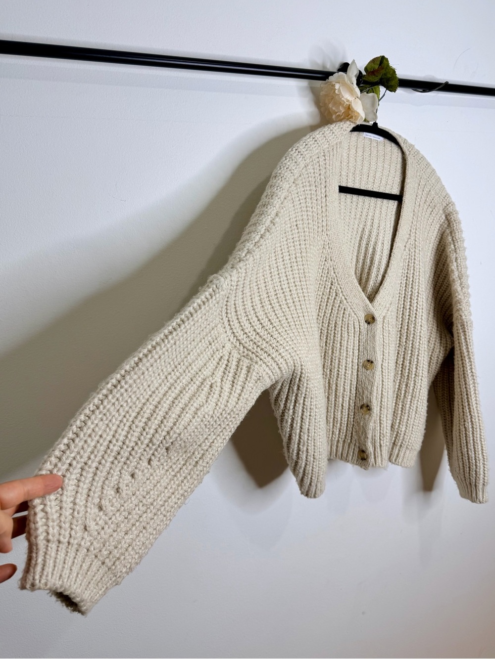 Oak + Fort Oversized Chunky Ribbed Knit Cardigan - Picture 3 of 8